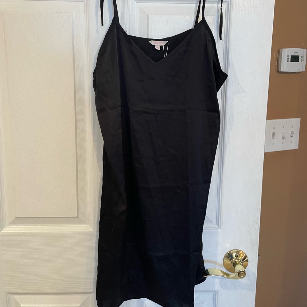 Miss to Mrs silky slip dress, black size m, nwt
